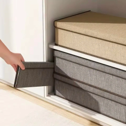 17 Grid Sock & Underwear Storage Box with Lid
