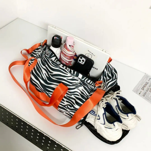 Multi Functional Duffle Bags For Gym/Sports/Travel