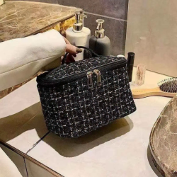 Tweed Luxury Cosmetic Bag Organizer