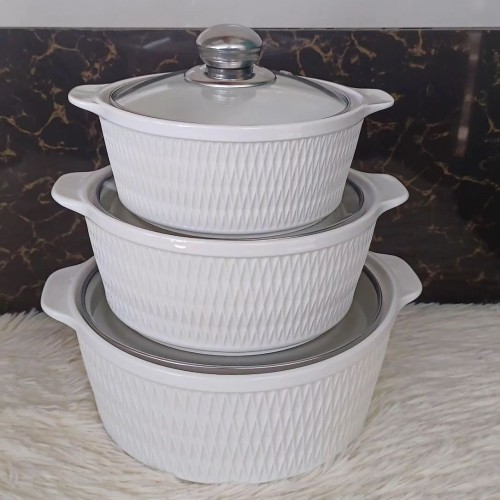 3-Piece Set Ceramic Casserole Serving Dishes with Glass Covers 3-Piece Set Ceramic Casserole Serving Dishes with Glass Covers