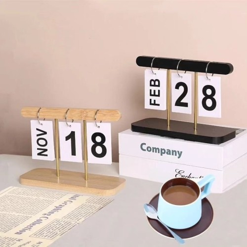 Wooden Desk Calendar Wooden Desk Calendar