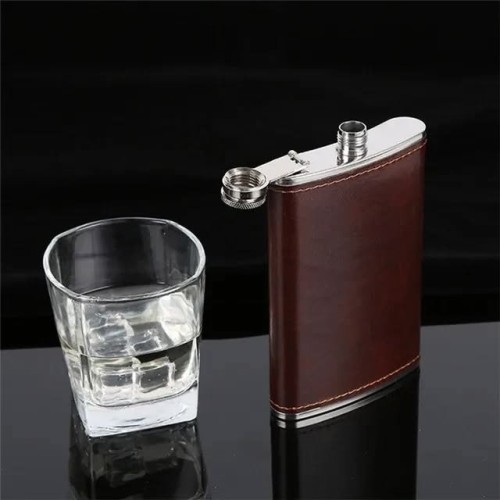 7oz Portable Travel Hip Flask 7oz Portable Travel Hip Flask