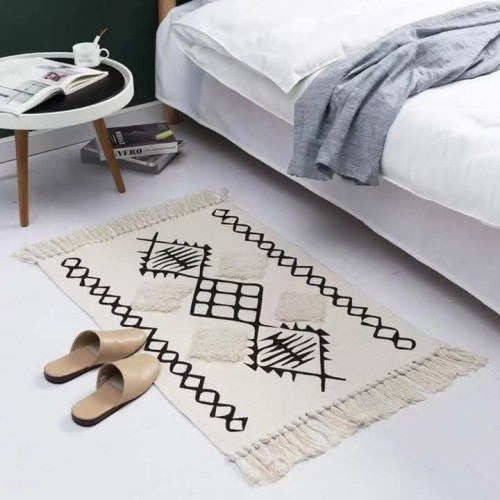 Bohemian Rug With Tassels