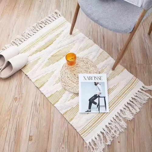Bohemian Rug With Tassels