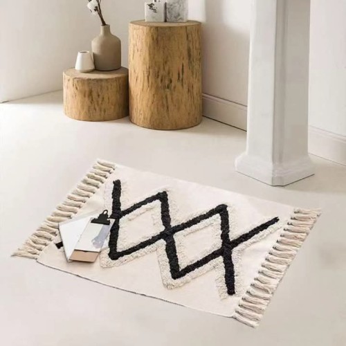 Bohemian Rug With Tassels