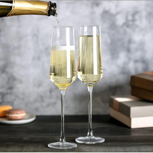 Luxury Crystal Champagne Glasses – 6pcs Elegant Gift Set Luxury Crystal Champagne Glasses – 6pcs Elegant Gift Set
