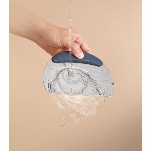 Stainless Steel Dough Scraper Cutter – Pastry & Pizza Tool