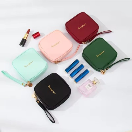 Waterproof Pad Pouch – Tampon & Travel Organizer Waterproof Pad Pouch – Tampon & Travel Organizer
