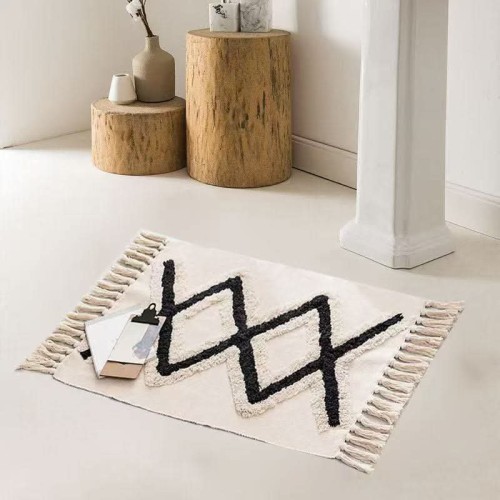 Bohemian Nordic Style Bedroom Rug With Tassles