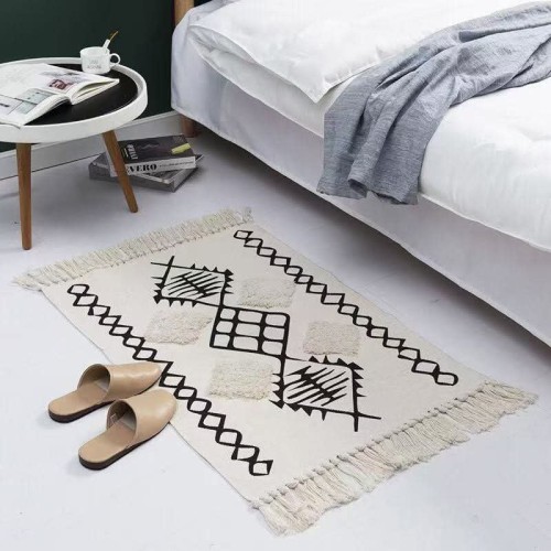 Bohemian Nordic Style Bedroom Rug With Tassles