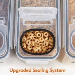 4pcs Airtight Food Storage Containers – 2.5L Each with Labels and Pen