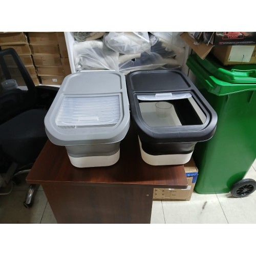 Collapsible Cereals Storage Container