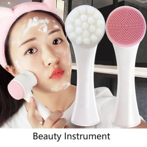 Double Sided Facial Brush for Deep Cleansing Double Sided Facial Brush for Deep Cleansing