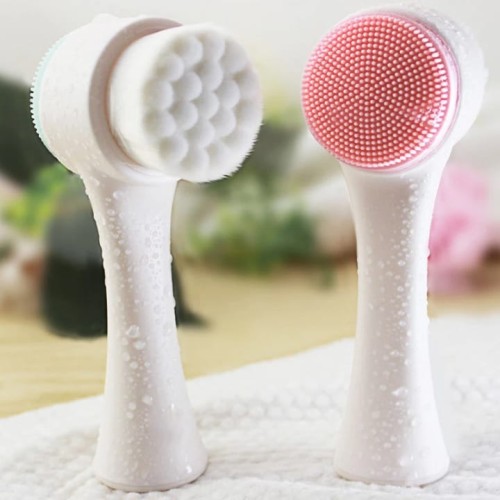 Double Sided Facial Brush for Deep Cleansing Double Sided Facial Brush for Deep Cleansing