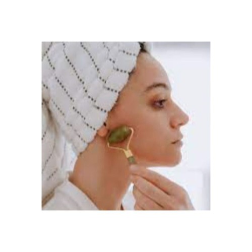 Jade Roller & Gua Sha Set – Facial Massager Jade Roller & Gua Sha Set – Facial Massager