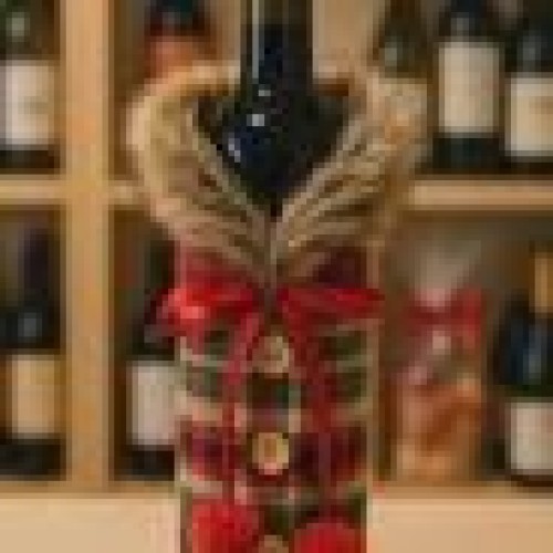 Wine Bottle Gift Wrap – Elegant Red Braided Cover